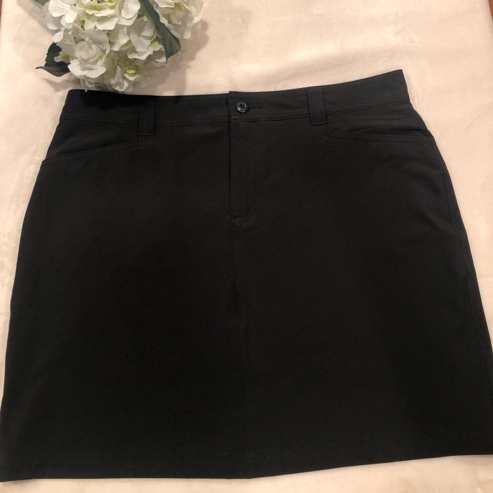 Eddie Bauer Black Skirt Skort, Size 12